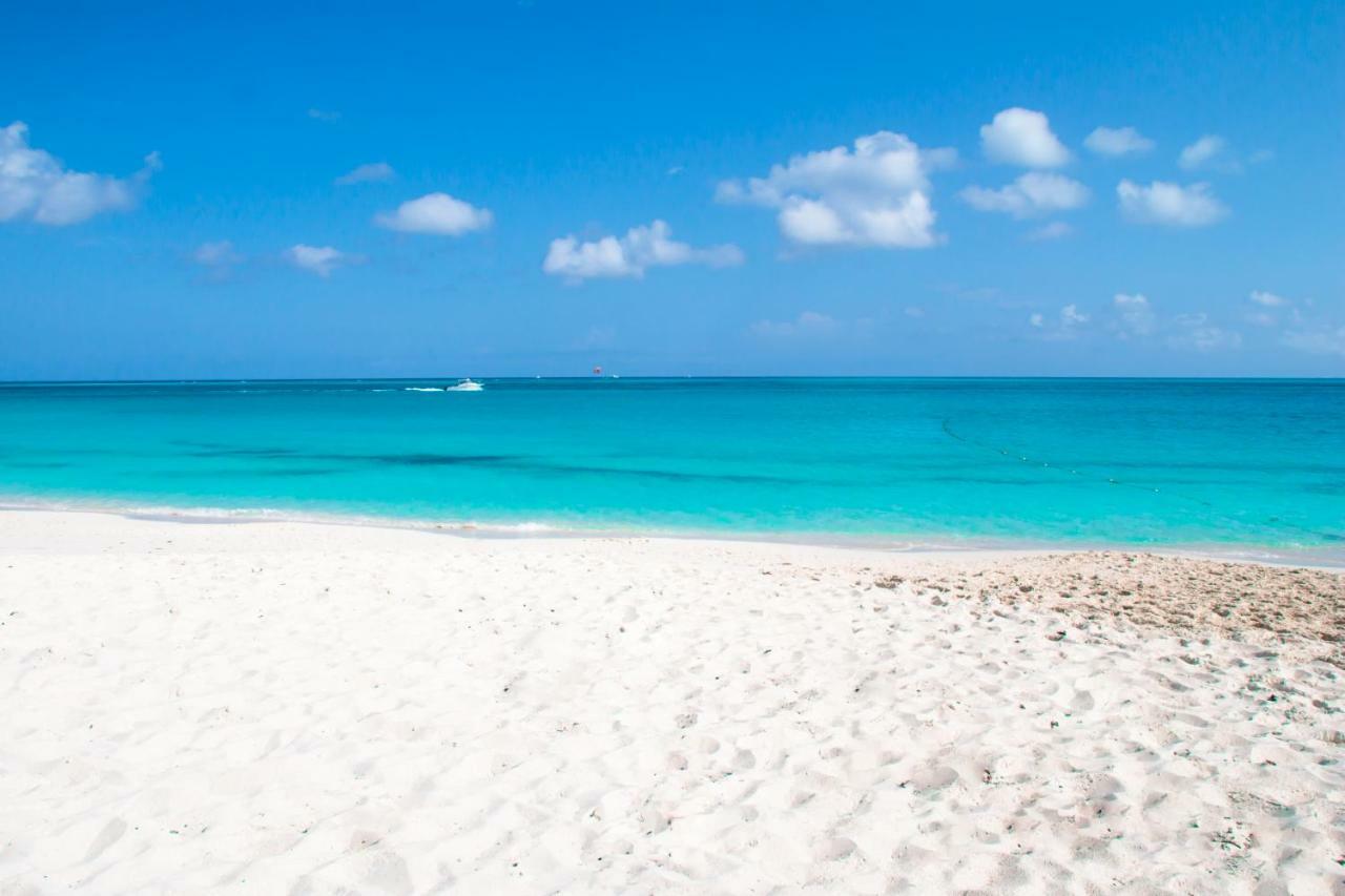 Island Club Turks & Grace Bay Place المظهر الخارجي الصورة